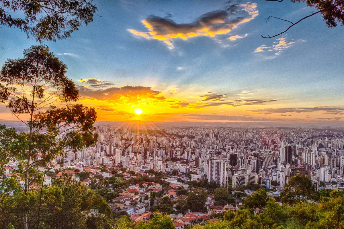 Morar em Belo Horizonte: Conheça regiões mais valorizadas Riva Incorporadora