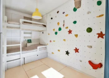 Quarto compartilhado de irmãos: saiba como organizar e ter um ambiente confortável