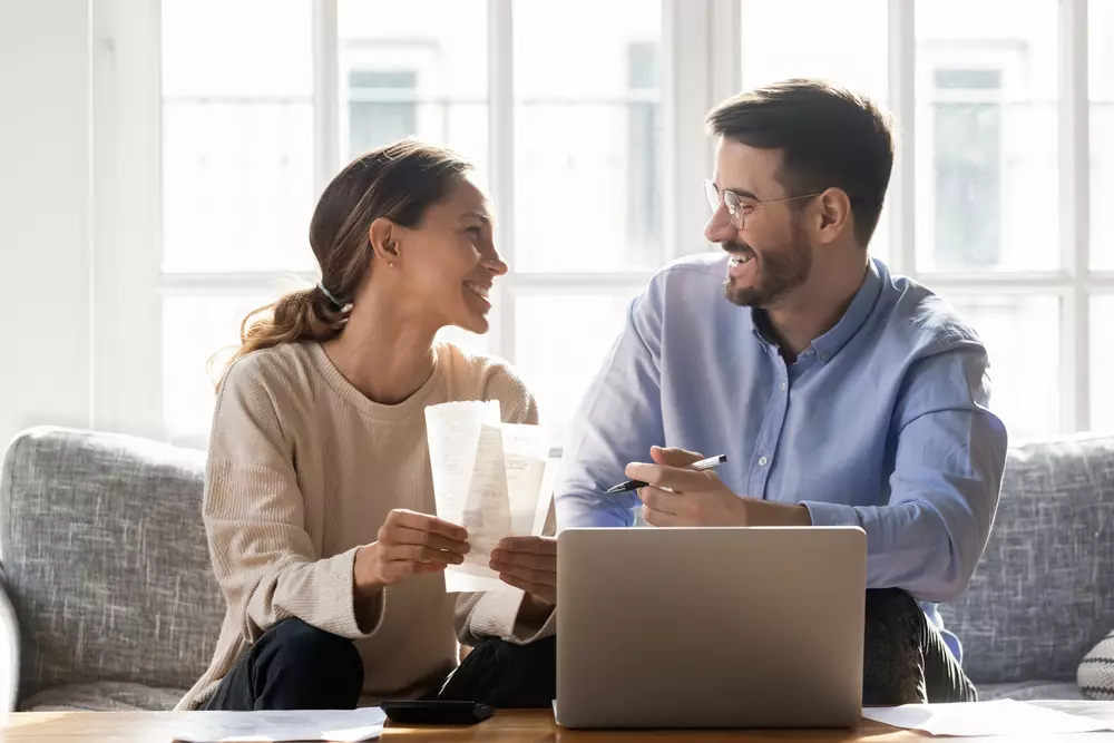 shutterstock 1653684415 Quitar financiamento é uma boa opção? Descubra tudo sobre o assunto