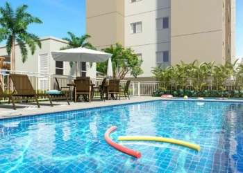Área de lazer com piscina no condomínio: o que não pode faltar?